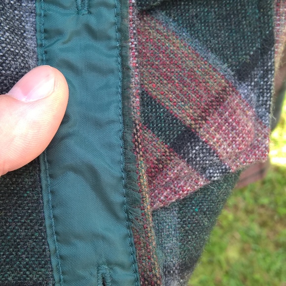 Vintage Hitman Wool Acrylic Blend Flannel - Picture 5 of 7